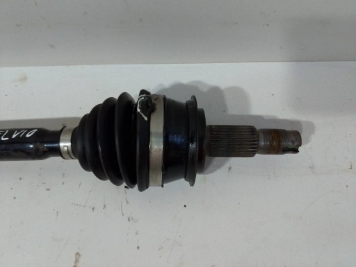 Alfa Romeo Stelvio 2,0T semi-axis front right (A128)