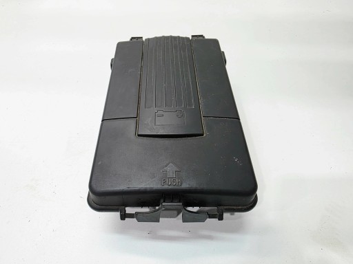 Obal Kryt akumulátora AUDI A3 8P VOLKSWAGEN SEAT SKODA 3C0915443A