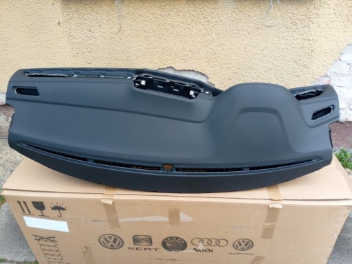 2GA857002 - КОНСОЛЬ ПРИБОРНАЯ ПАНЕЛЬ VW T-ROC ОРИГ.*