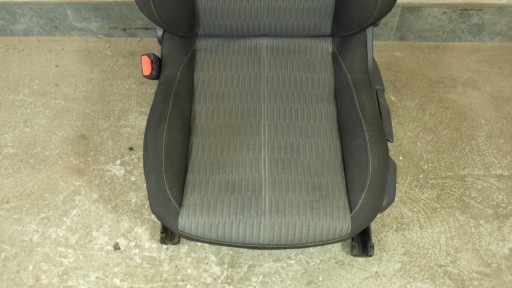 Siège Gauche Chauffeurs stBDB EUROPA OPEL CORSA F