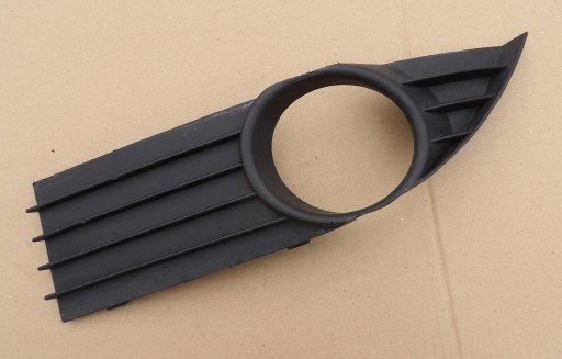 31047M - ESPACE IV ЛІВА ГАЛОГЕННА КРИШКА БАМПЕРА