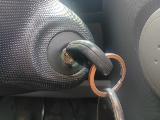 ignition Z KLUCZYKIEM Peugeot 107 FL 08-14 1.0