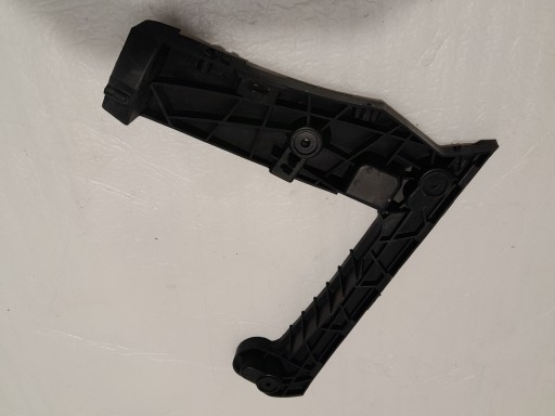 AUDI A4 B9 LIFT support holder of a bumper right rear part 8W5807454A