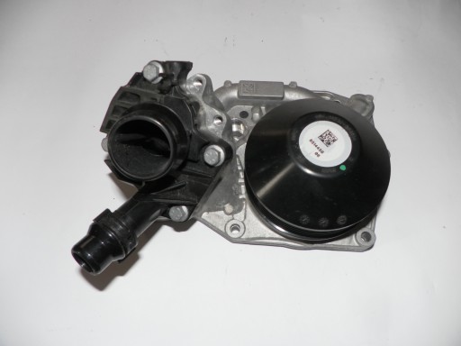 11 51 - BMW 5 F10 F11 LCI Lift X5 F15 водяной насос 8514458