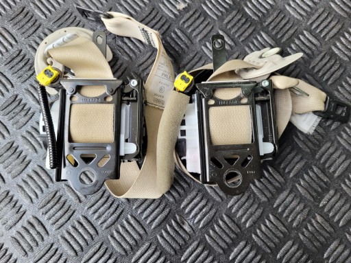 front body wall front right INFINITI Q50