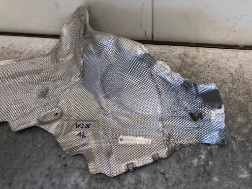 kryt TERMICZNA výfuku MERCEDES W205 KOMBI A2056824201