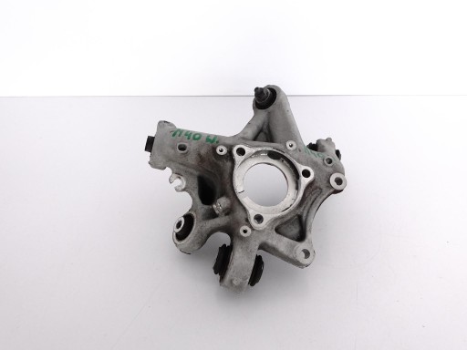 TESLA MODEL 3 17- swing of the pivot right rear part