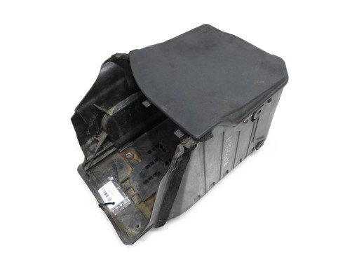 31212002 31201029 - Корпус акумулятора VOLVO V70 III 2.5 T