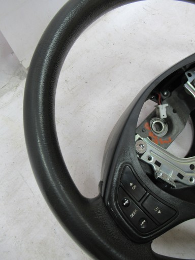 VOLAN KIA CEED I 06