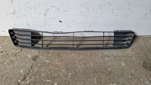 grid of a bumper front FORD FIESTA MK6 VI FUSION 2S61-A018A58-A
