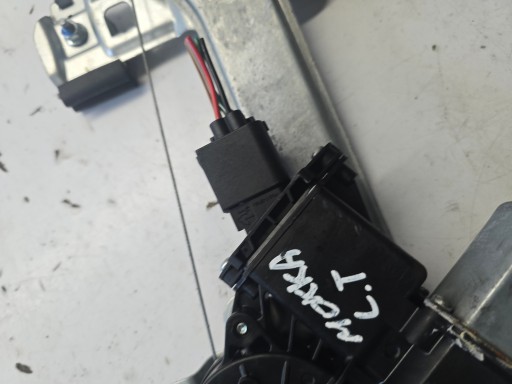 OPEL MOKKA lift mechanism mini motor windows left rear part