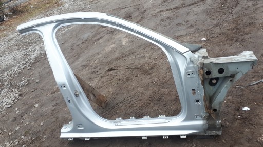 A6 C7 4G СТОЛБ ПОРОГ ЧЕТВЕРТЬ ОДЕЖДЫ ПРАВО ПРАВО