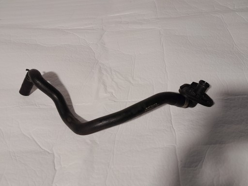 AUDI A4 B9 LIFT prijenos cijev vode 8W1819350B