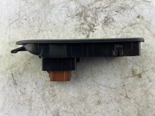 switch lifting windows 156013740 219860 Renault Scenic II