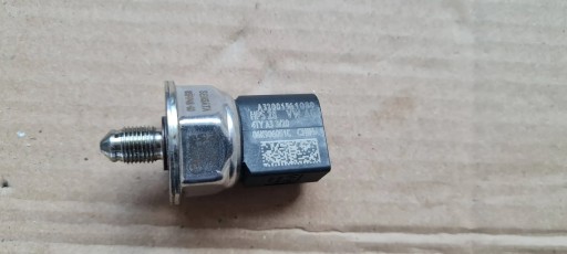 Q5 80A SENSOR DRUCK DES KRAFTSTOFFSBEHÄLTERS 2.0 TFSI 06K906051C VW AUDI