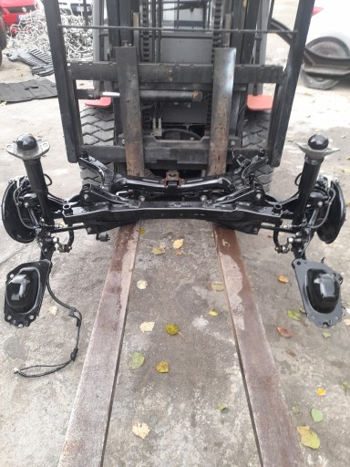 Балка задньої підвіски toyota c-hr 1.8 hybrid