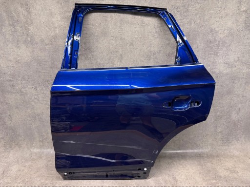 Задняя левая дверь audi q5 80a