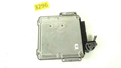computer OPEL VIVARO RENAULT TRAFIC 2 II 2.0 DCI CDTI 0281012658 8200666516