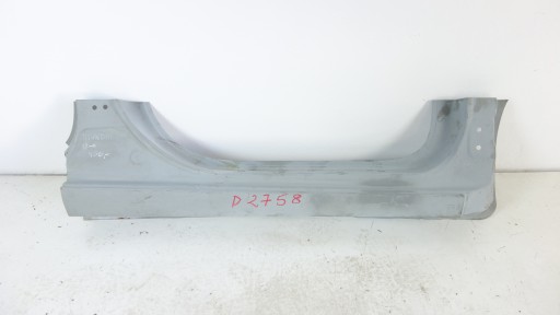 Накладка порога права передня для HYUNDAI i30 II 2012-