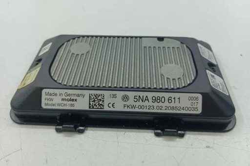 Индукционное зарядное устройство vw golf viii (cd1) 5na980611 1.5л бензин 110квт 2020