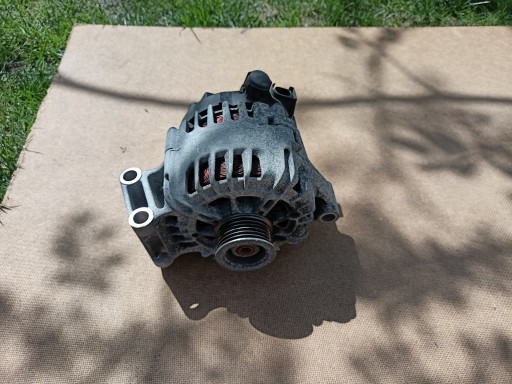 Генератор Ford Fiesta MK7 7G9N-10300-CC