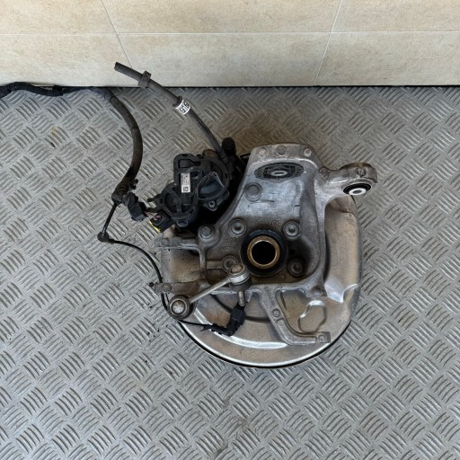 swing rear left VOLVO XC90 II LIFT 2.0 MILD HYBRID