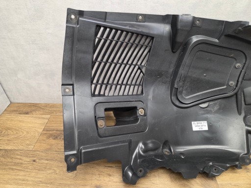 BMW 5 F10 F11 front mudguard left front part front 7186727
