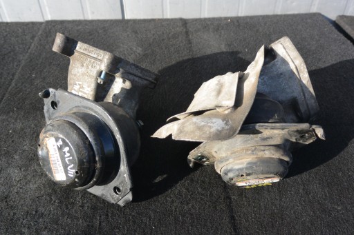 engine mount holder holder cover MERCEDES ML GL 3.0 V6 CDI OM642 KPL