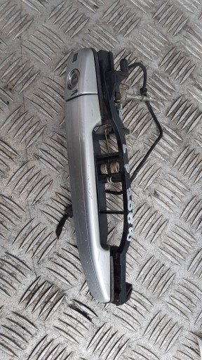 MERCEDES W208 CLK Poignée Gauche Insert