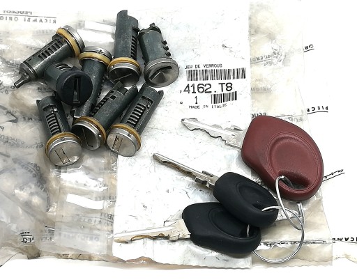 4162.T8 - Ключ зажигания замок вставка Jumper BOXER 4162T8