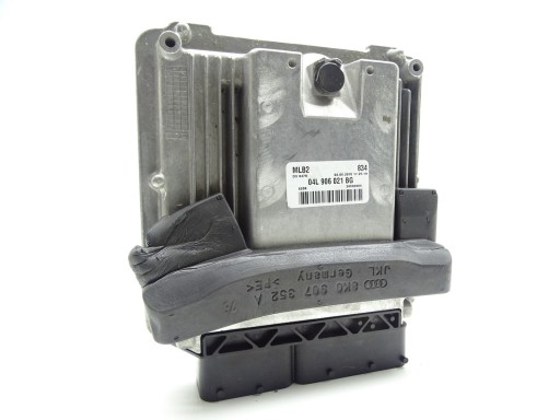 control unit computer of the engine ECU AUDI A4 B8 A5 8T A6 C7 2.0 TDI 04L906021BG