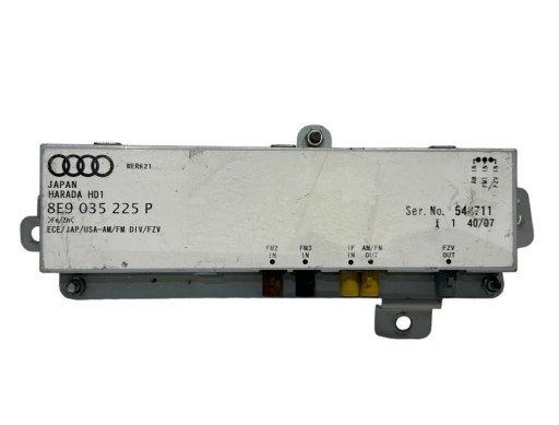 AUDI LAMBORGHINI antenna amplifier 8E9035225P