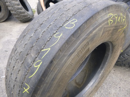315 / 80R22,5 Pirelli FR01 передняя