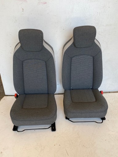 RENAULT ZOE II FOTELE KANAPA SIEDZENIA belső