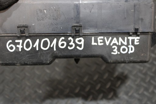 Module fusibles Boîte MASERATI LEVANTE M161 670101639