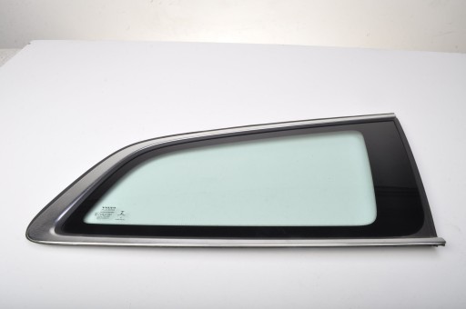 VOLVO V60 II кузовне скло правий задній задній 18R