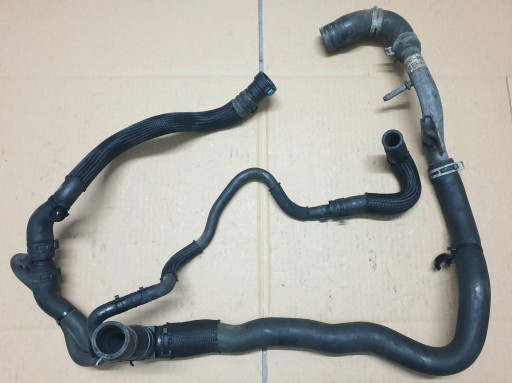 GK2Q-8A589-AC - ШЛАНГ ДЛЯ ВОДИ ДЛЯ FORD TRANSIT MK8 GK2Q8A589AC