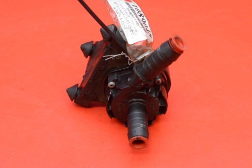pump pump circulation of water DG93-18D473-BC FORD S-MAX MK2 2.0 TDCI 180 KM 15