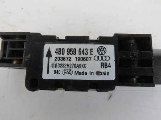 impact sensor airbag PORSCHE CAYENNE and 7L5 4.8 V8 4B0959643E