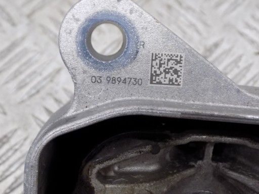 BMW iX1 X1 U11 engine mount right 9894730