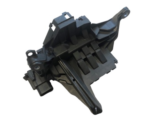 Блок предохранителей cls 257 w257 a2135403539