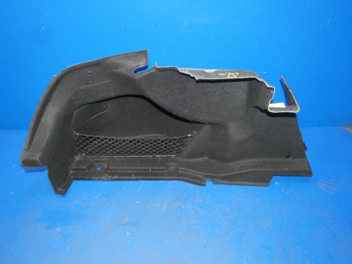 MERCEDES C KLASA W205 sedan side upholstery boot left rear part
