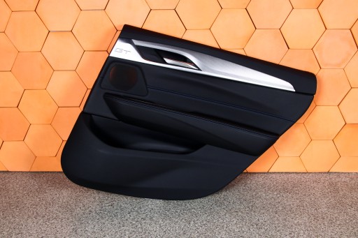BMW G32 GT бекон двери правая задняя черная кожа