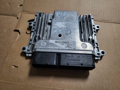 Модуль керування ecu kia ceed iii 391c1-03sco