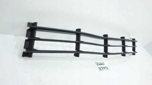 grid central of a bumper front SKODA OCTAVIA II 04-13 1Z0853877