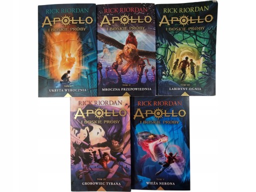 Zdjęcie egzemplarza: Apollo i Boskie Próby 1-5 / Rick Riordan