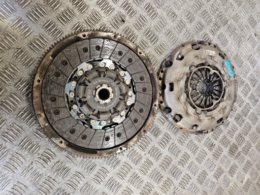 VW 2.0 TDI clutch DWUMASA 04L141015E 04L141025 022141031S 04L105266C