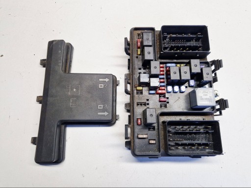 Module fusibles Ford Mondeo MK V MK5 2.0 TDCI FG9T14A067EB