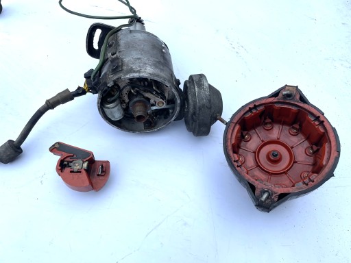 0231403008 - Розподільник запалювання mercedes v8 w116 w108 r107 c107 w109 w126