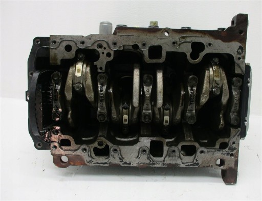 БЛОК ДВИГАТЕЛЯ AUDI VW 2.0 TDI DFS crm 04L023C